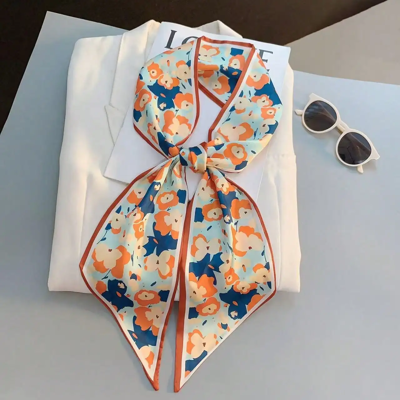 Silk Scarf Square - Lässiger quadratischer Schal aus Kunstseide für