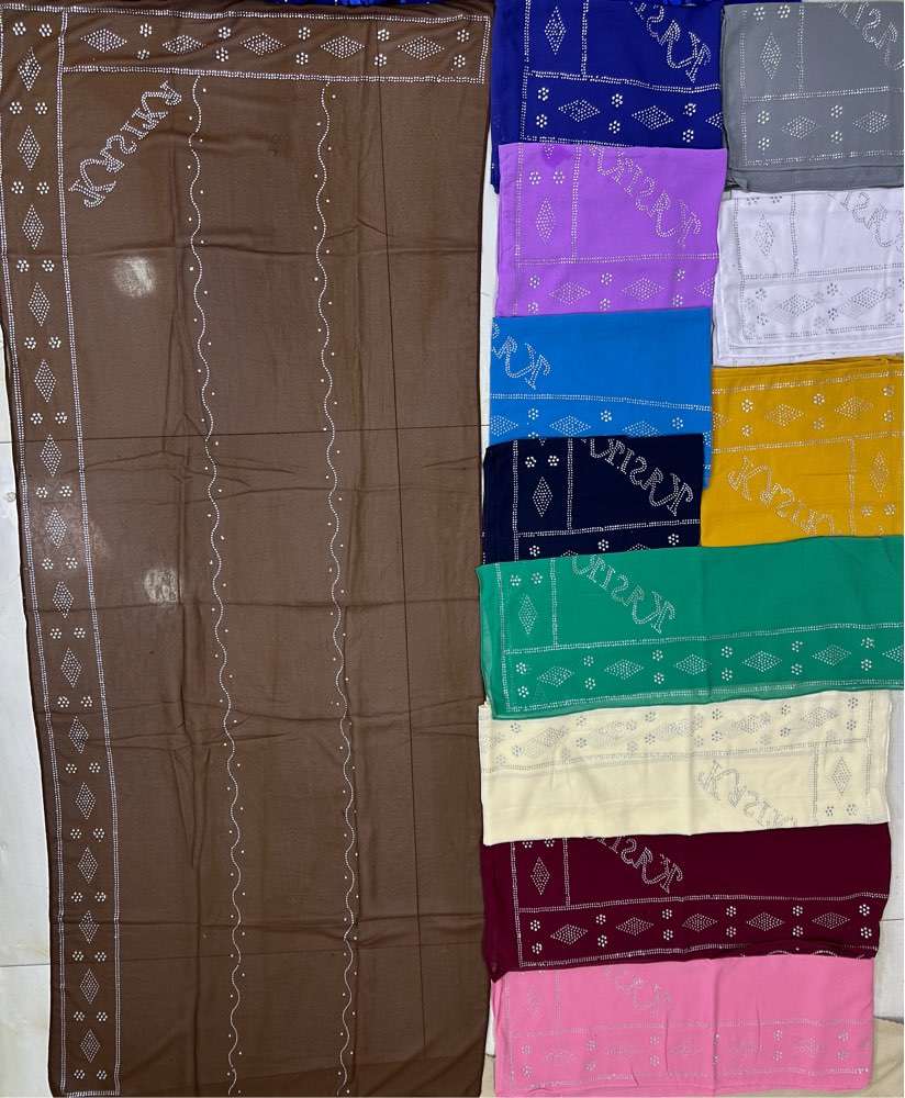 2026 Kleiner 70x180cm Chiffon  – Women Accessories Dubai Bewertung und Preis