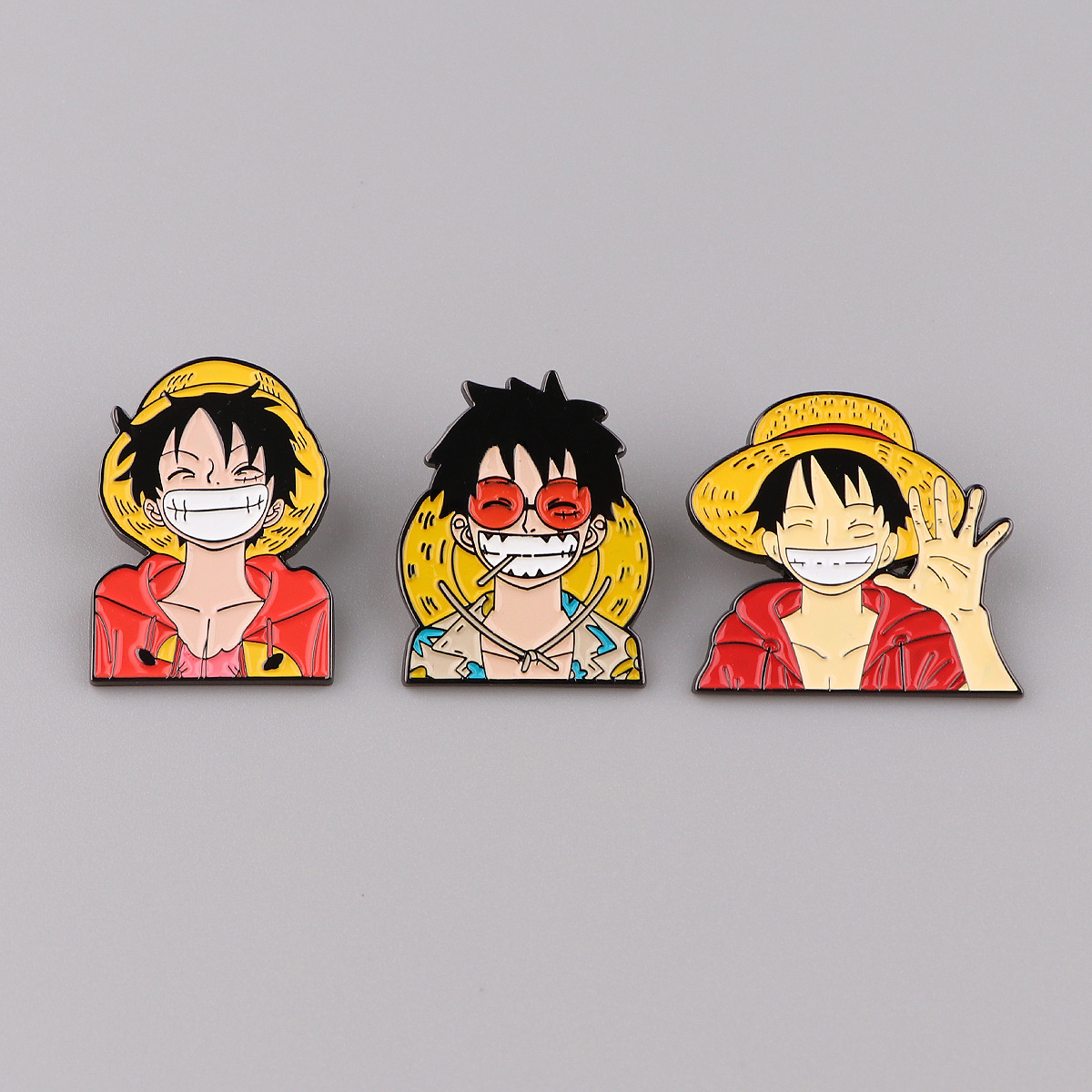 Piraten-Abenteuer Anime Emaill – Women'S Accessories Clothing Bewertung und Preis
